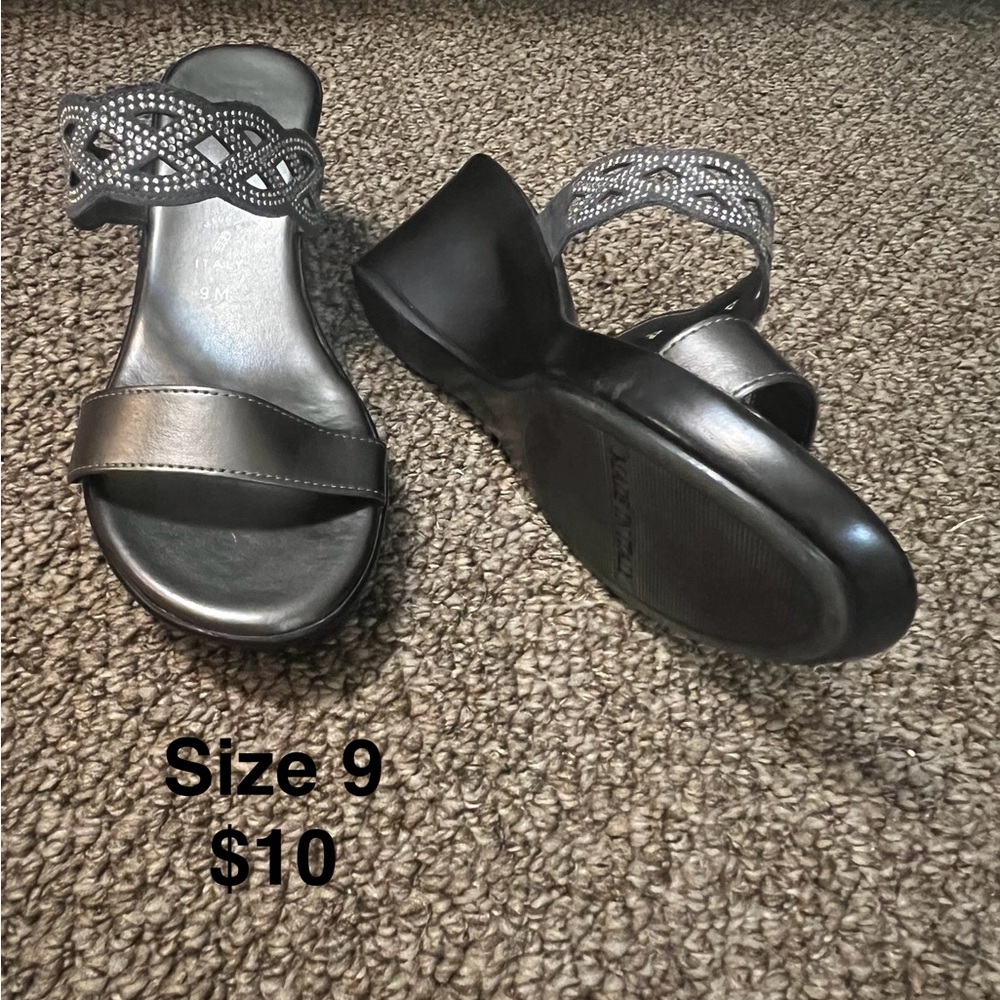 Elegant Silver Women's Sandals